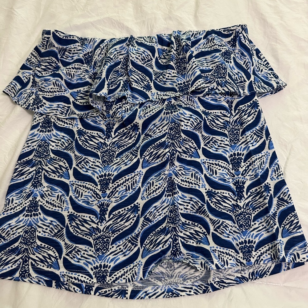 Lilly Pulitzer Blue and White Patterned Top